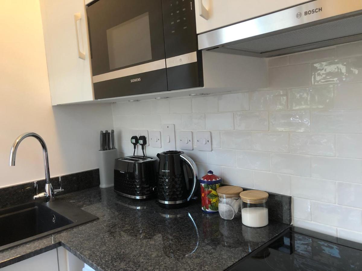 Cosy One Bedroom Flat In City Center Эдинбург Экстерьер фото