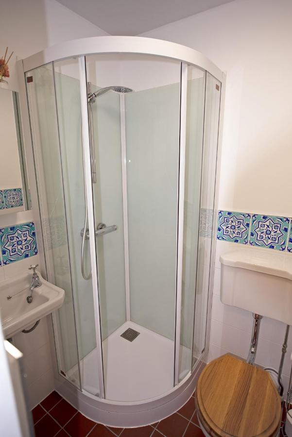 Cosy One Bedroom Flat In City Center Эдинбург Экстерьер фото