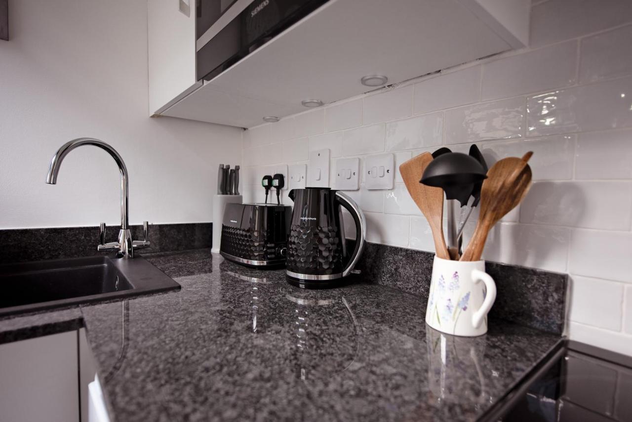 Cosy One Bedroom Flat In City Center Эдинбург Экстерьер фото